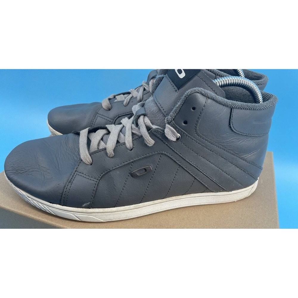 Oakley Southport High Top Sneakers Size 10 Charcoal Gray 13171-201‎ *See Pics